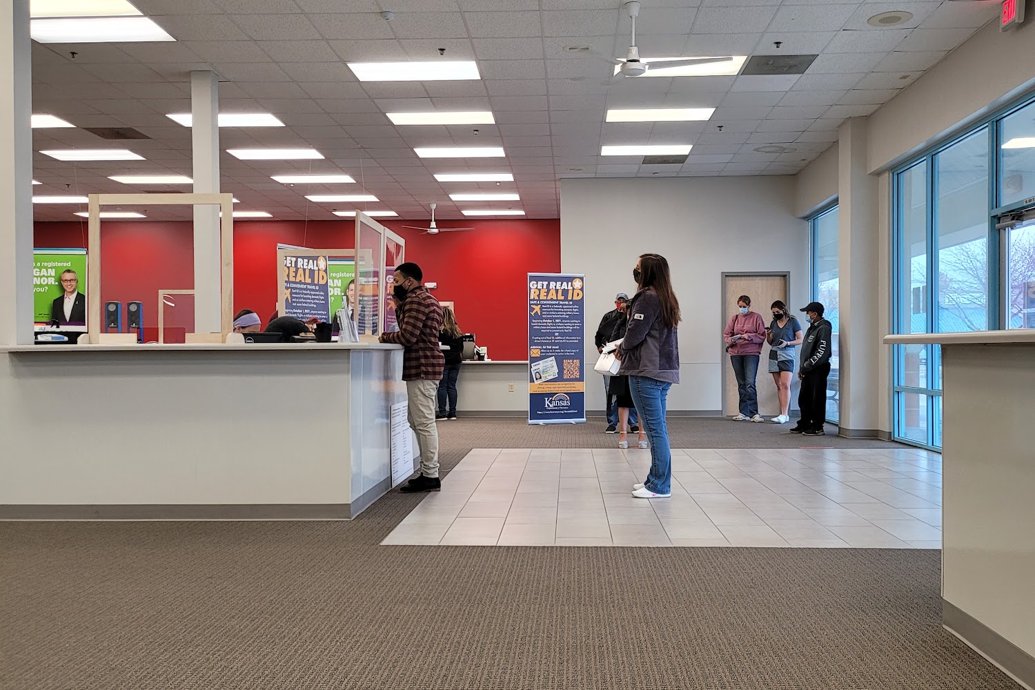 Lawrence Driver License Station