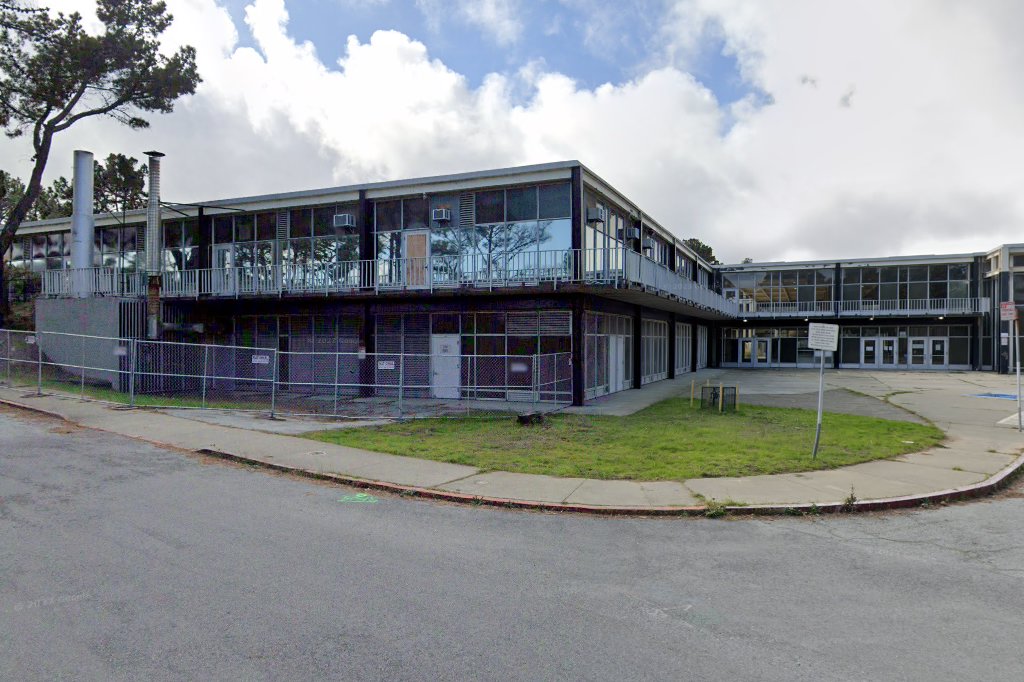 Peninsula High School