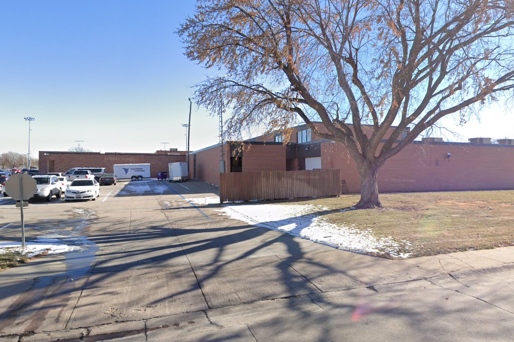 Holdrege High School