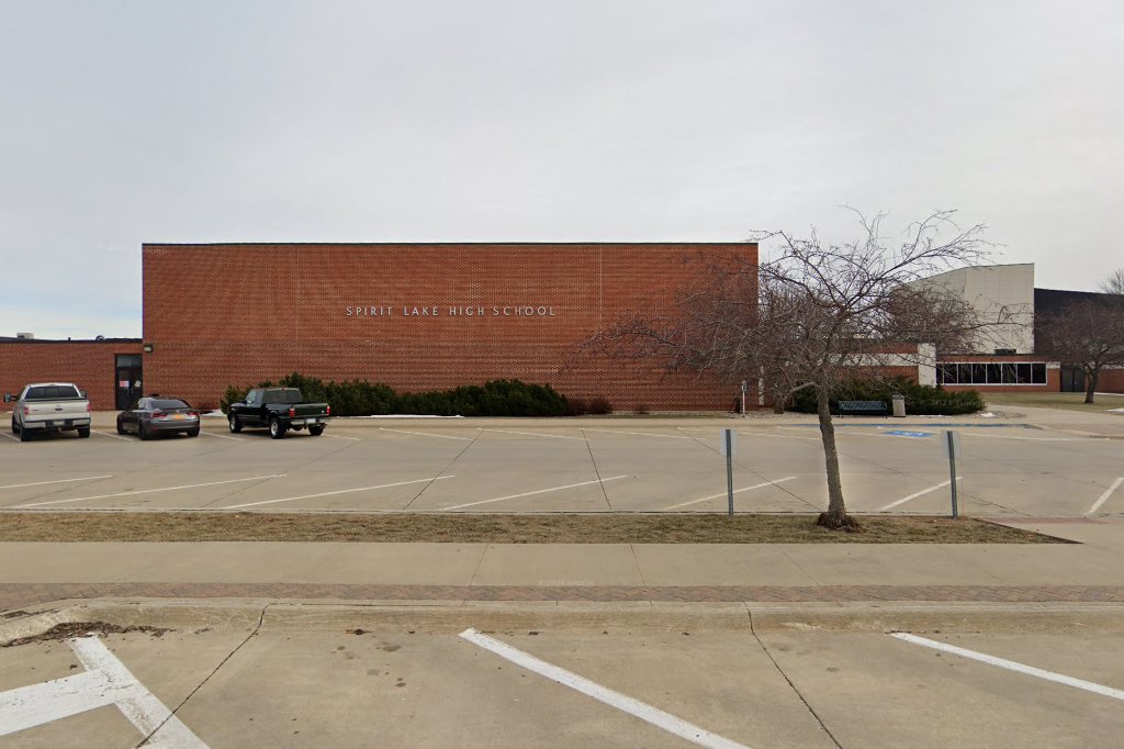 Spirit Lake High School