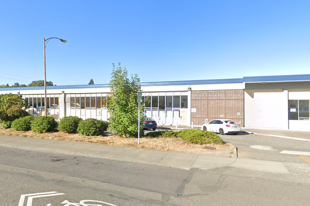 Everett Passport Office