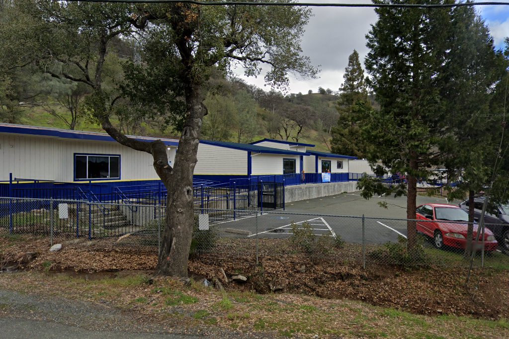 East Lake School
