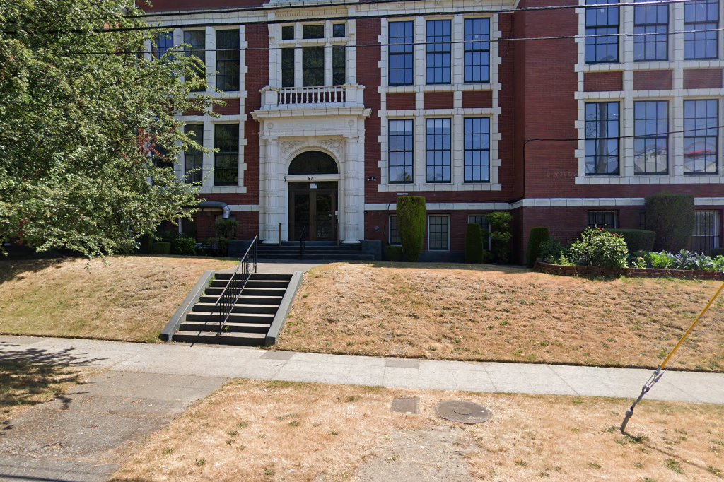 Lake Washington Girls Middle School