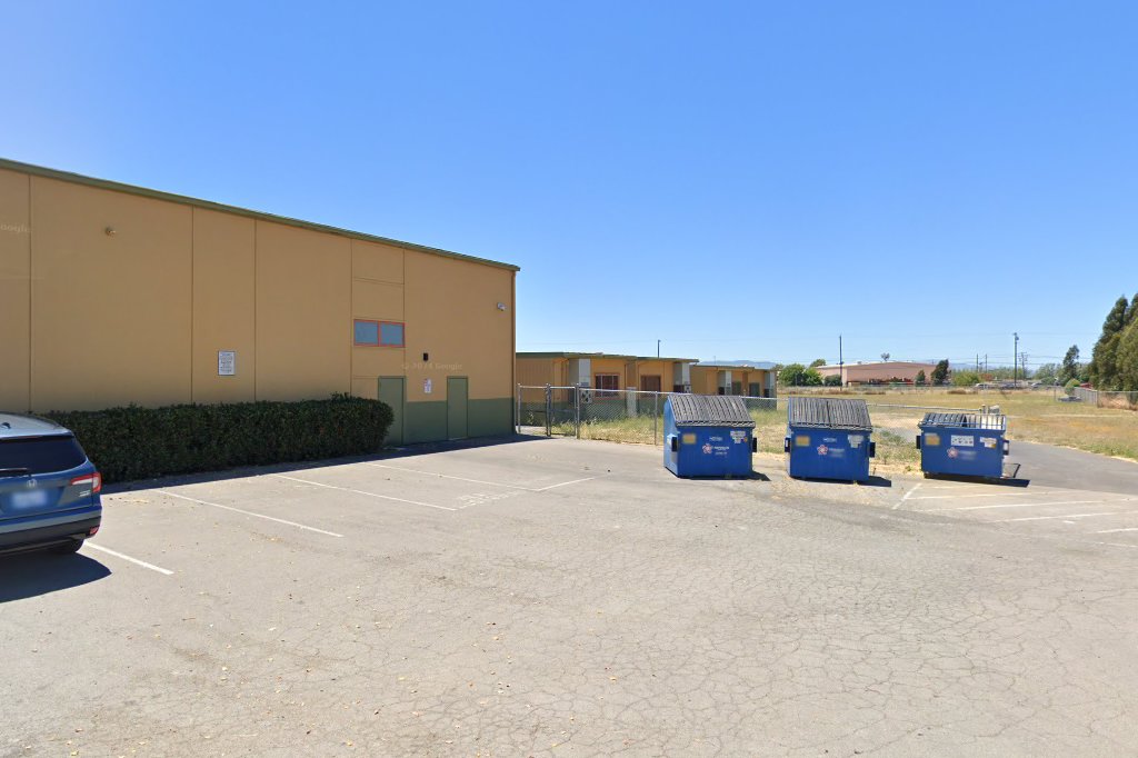 Lake Elementary School