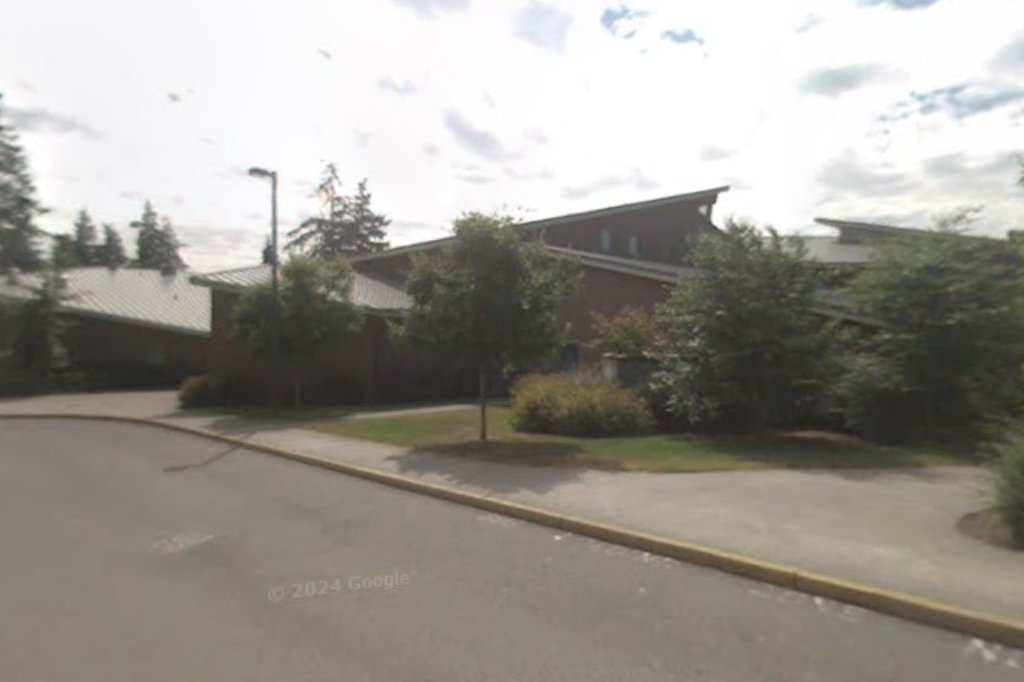 Chase Lake Elementary School