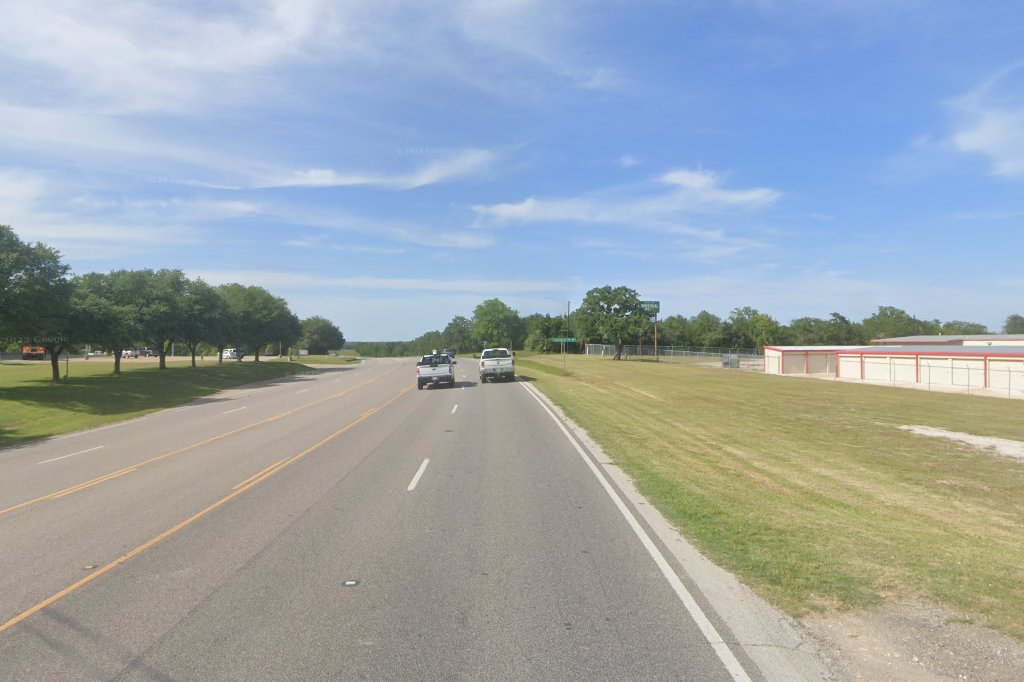 Giddings Middle School
