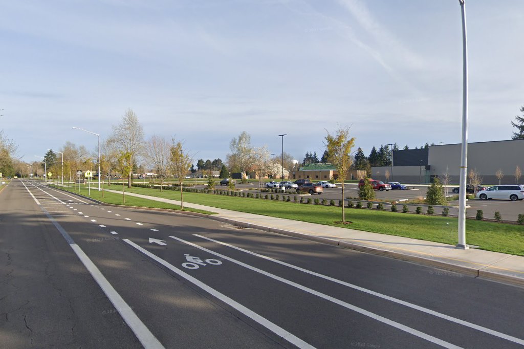 McLoughlin Middle School