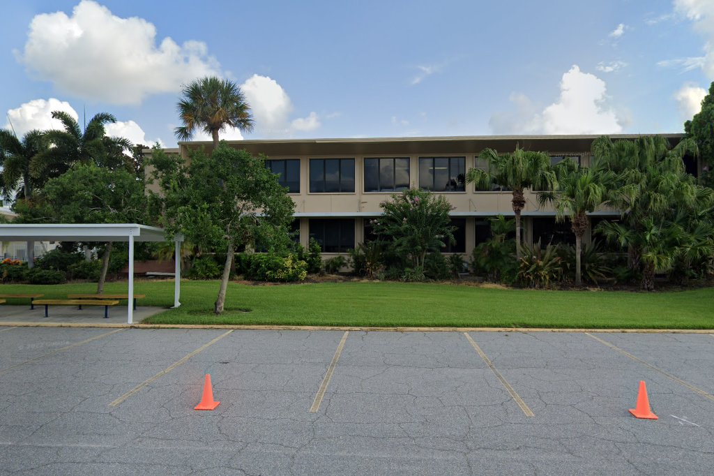Holy Family Catholic School
