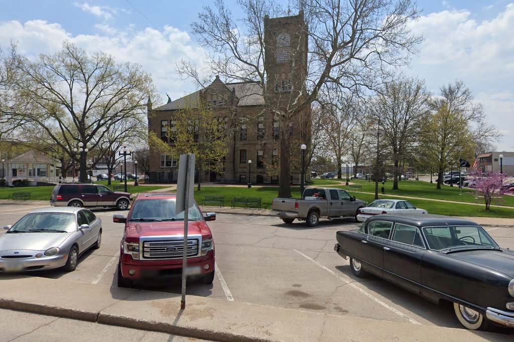 Chariton District Court