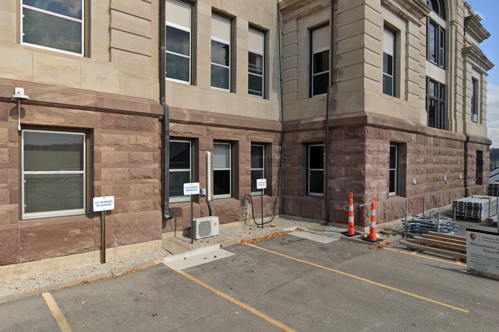 Decorah District Court