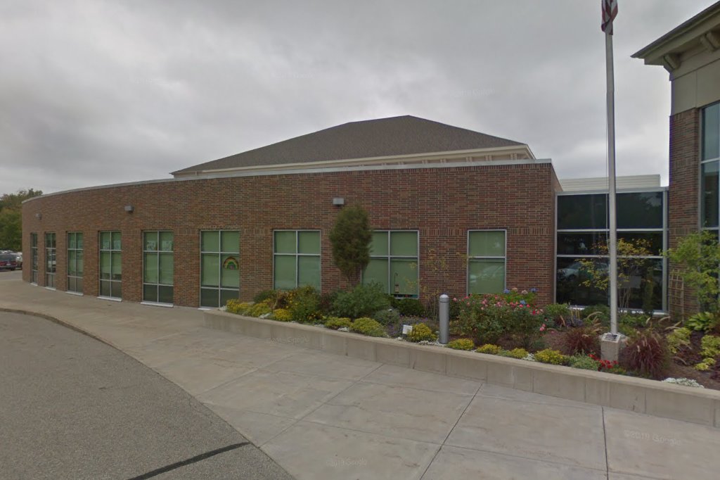 Grand Rapids Christian School - Iroquois