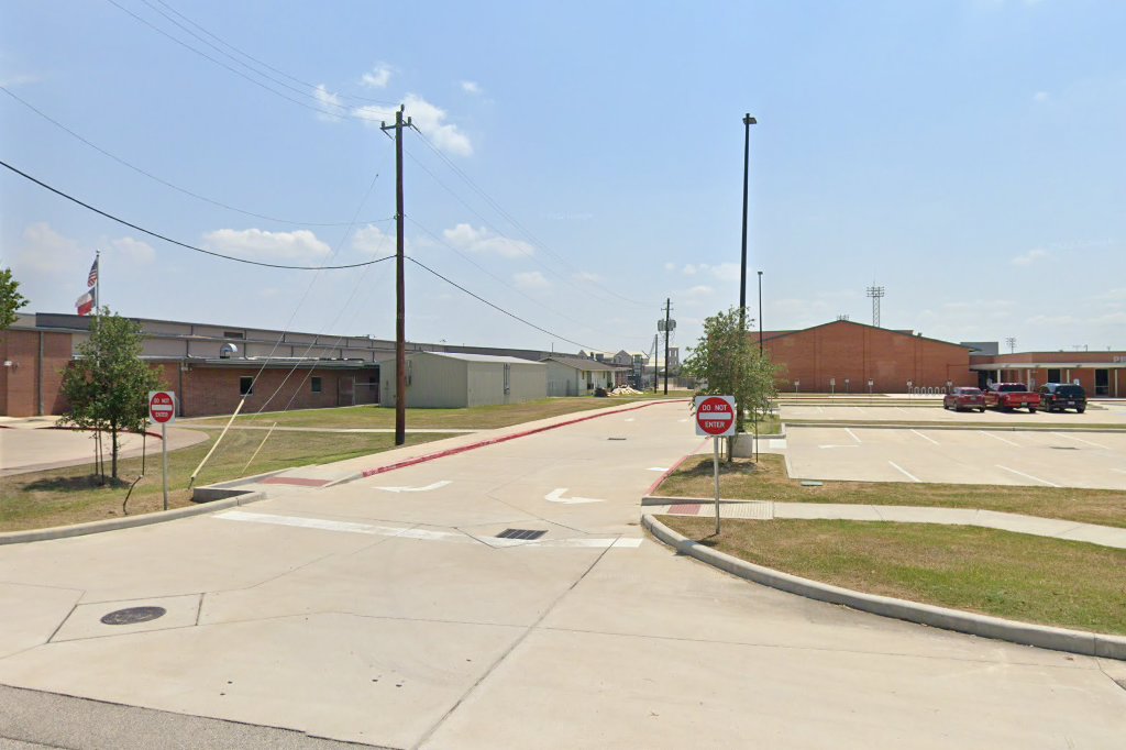 Leon H Sablatura Middle School