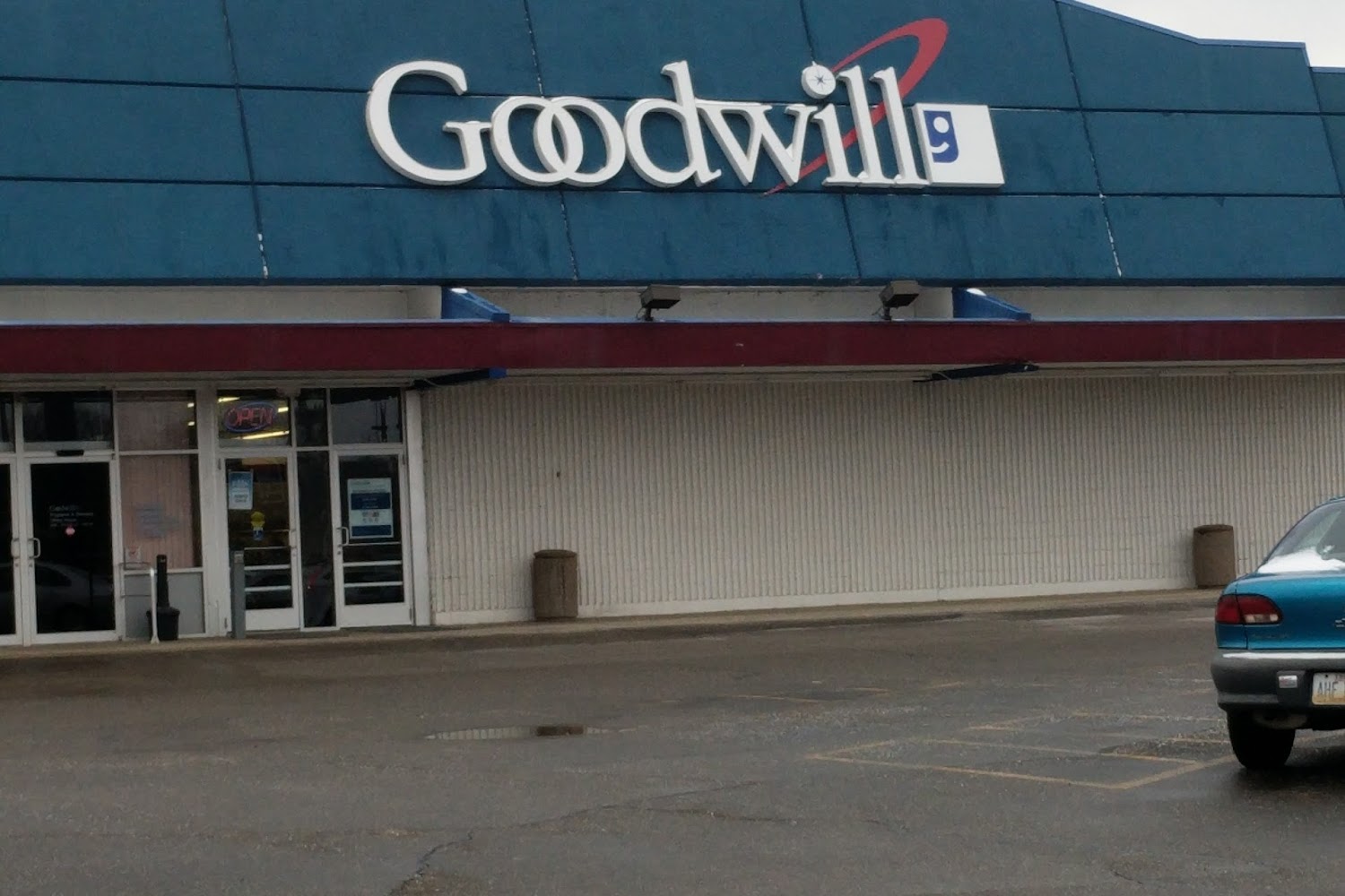 Goodwill New Philadelphia