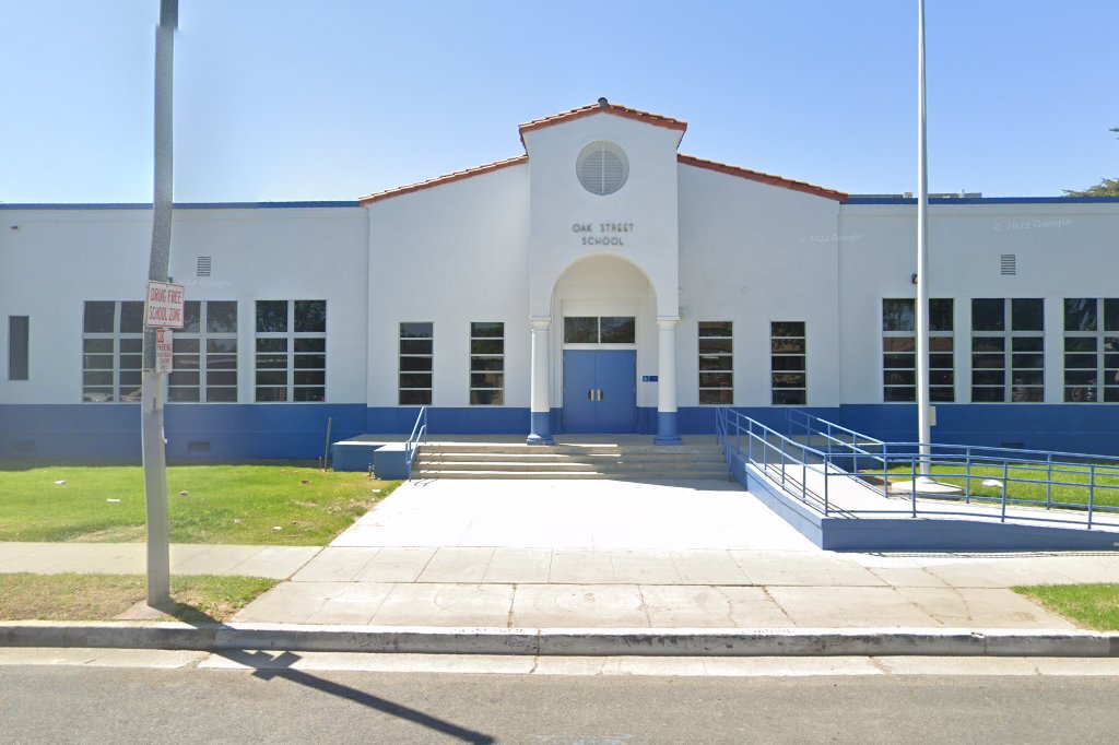 Oak Street Elementary School