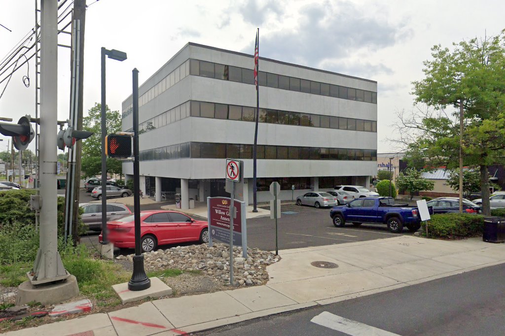 Willow Grove District Court