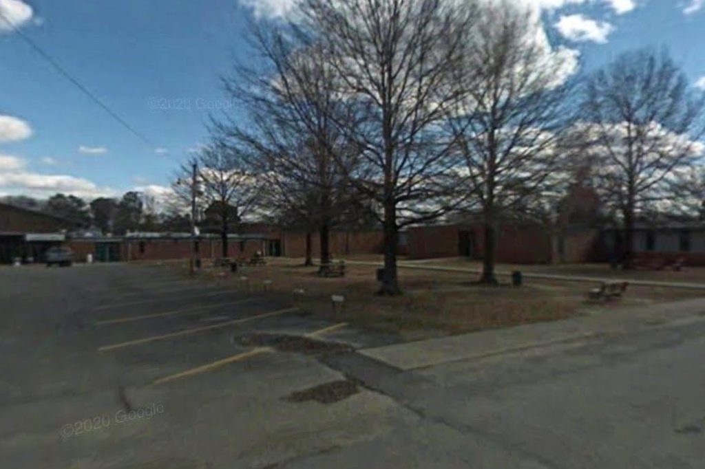 Des Arc High School