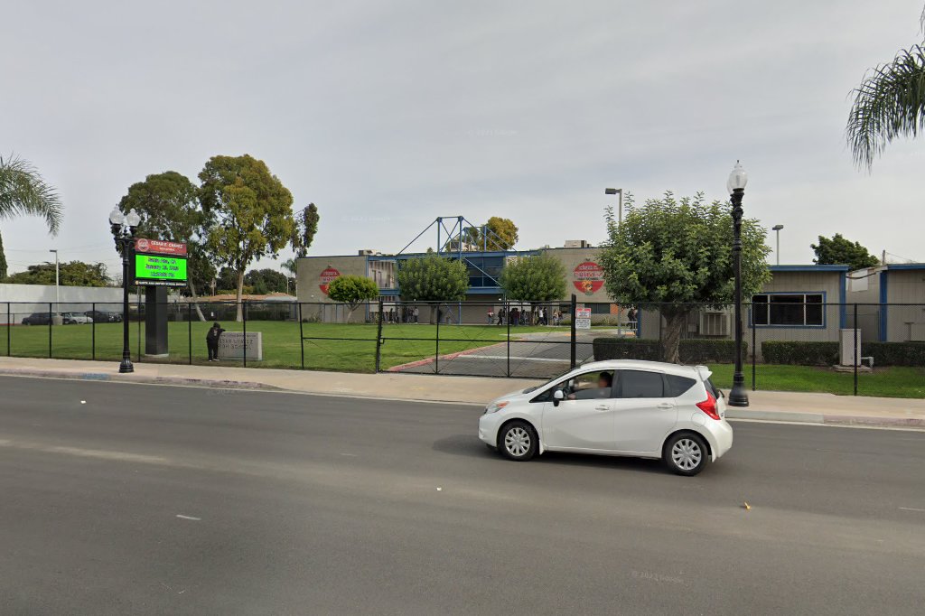 Cesar E Chavez High School