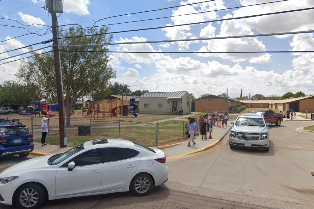 Lamar Elementary School