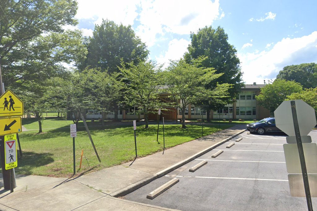 Ira B Jones Elementary School