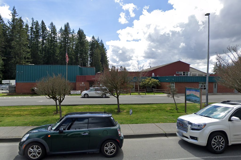 Mt Pilchuck Elementary School