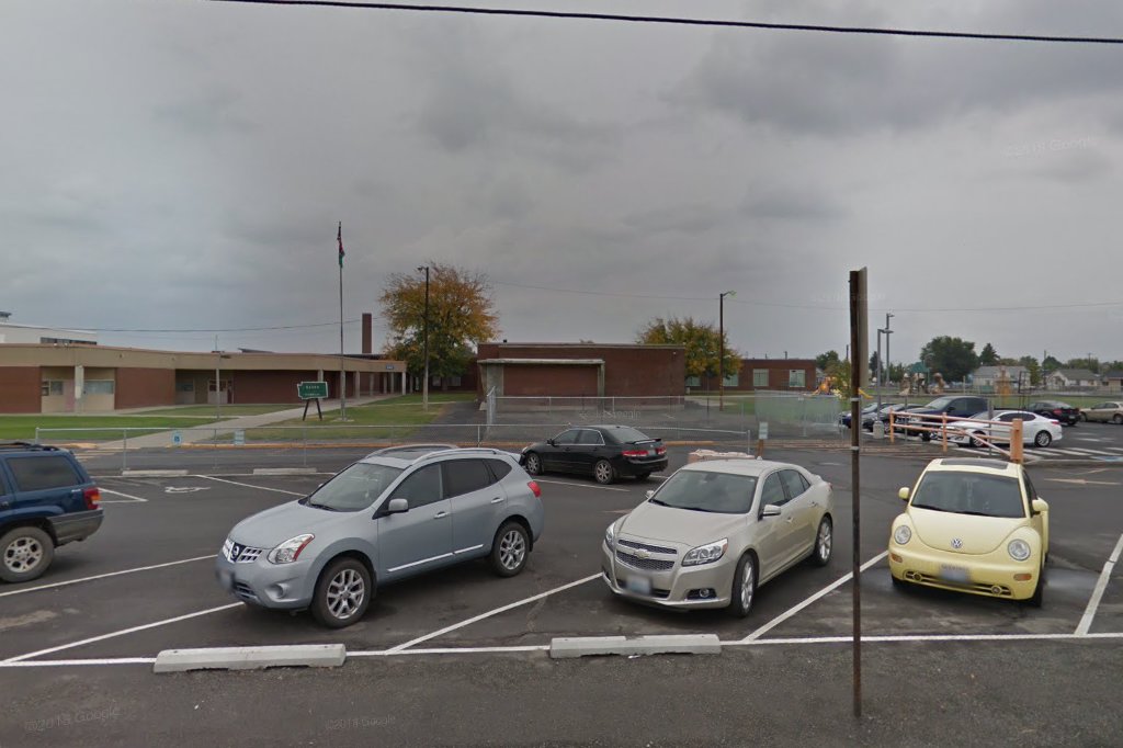 Satus Elementary School