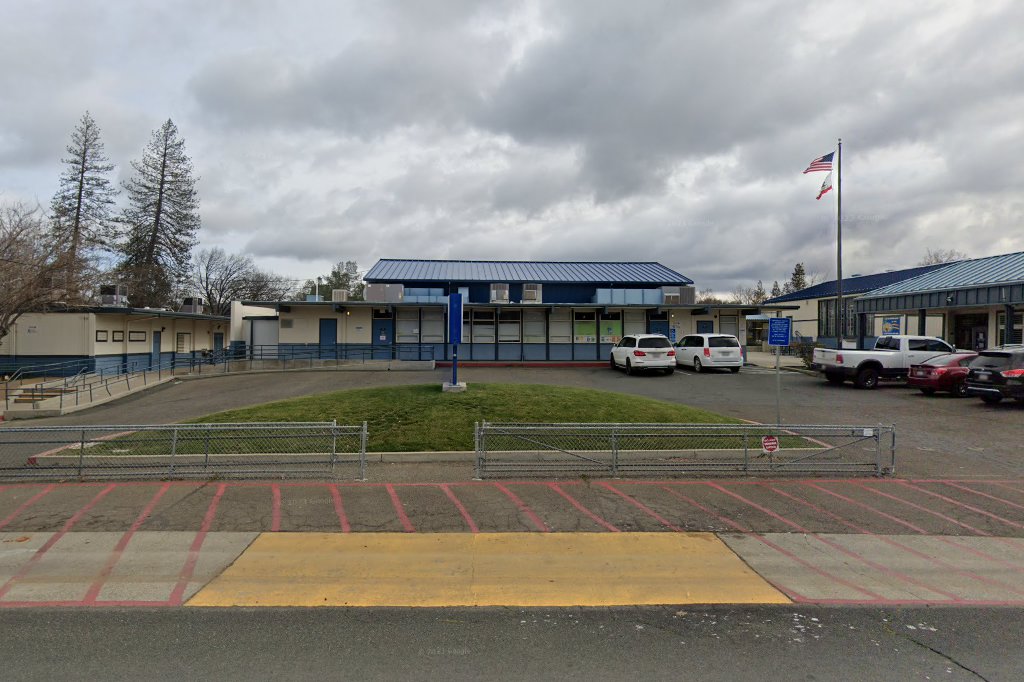 Lower Lake Elementary School