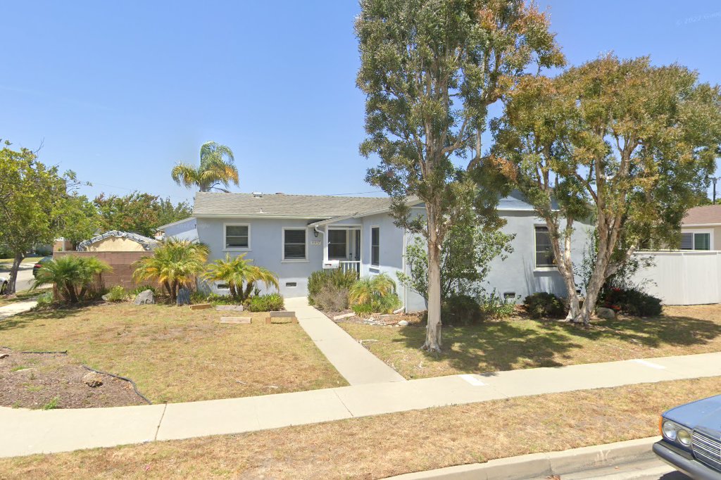 Hawthorne Redlich Funtime Court
