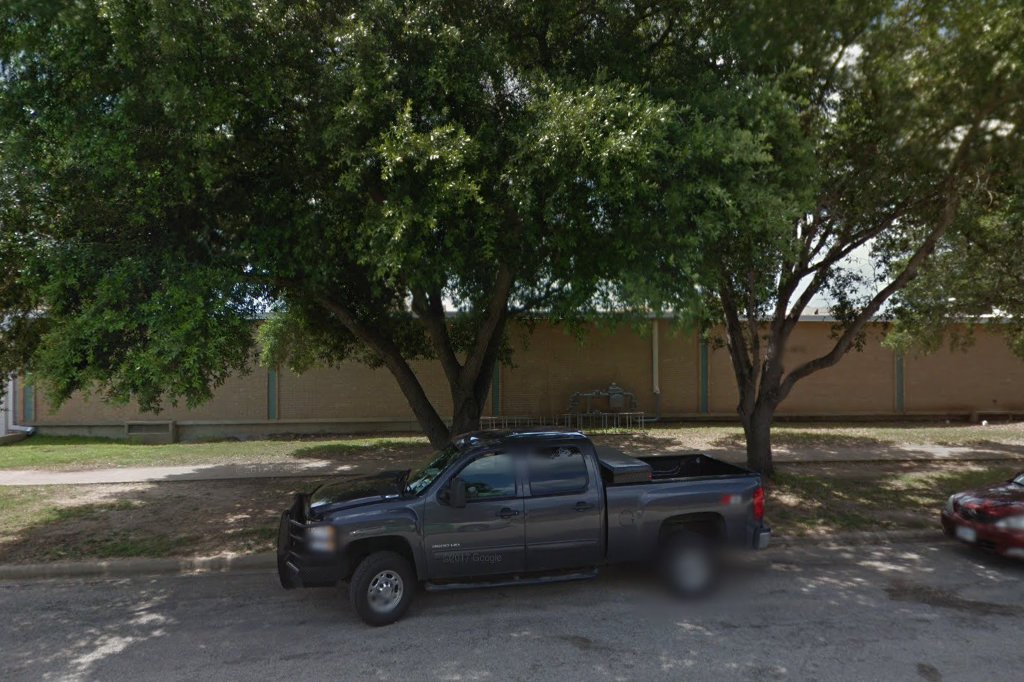 Yoakum Junior High School