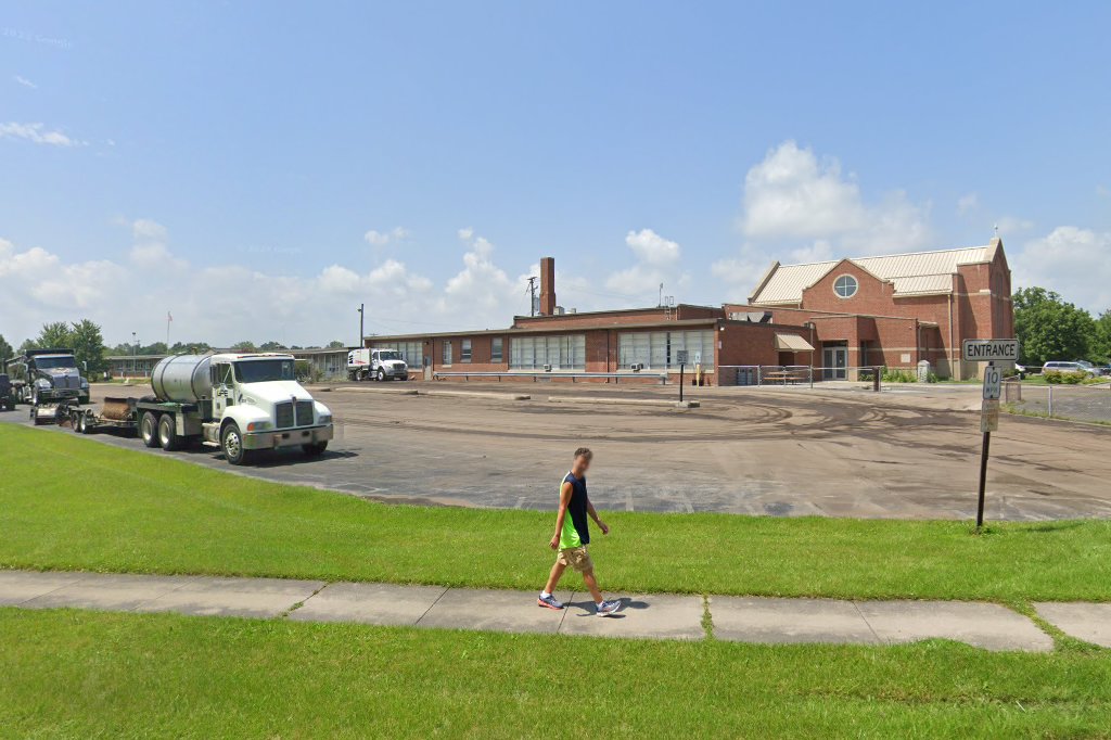 Holy Cross Catholic School of Defiance