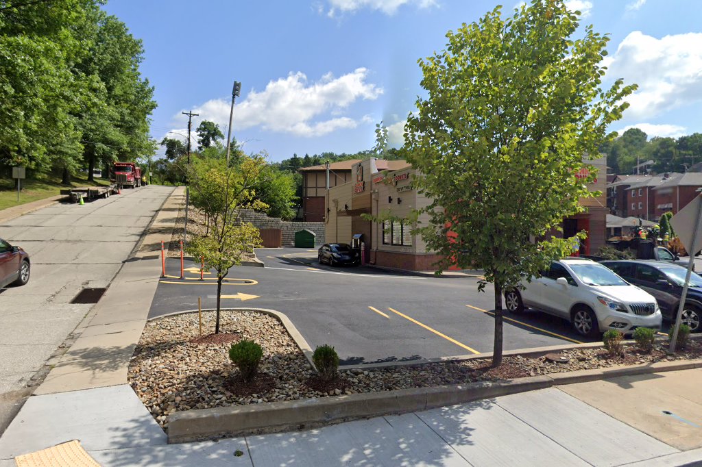 Forest Hills District Court