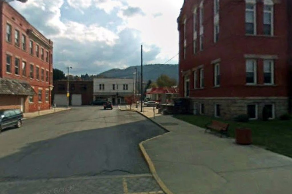Parsons Magistrate Court