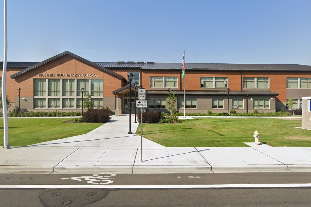 Pioneer Elementary School
