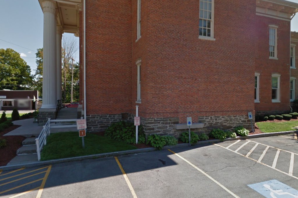 Richland Town Court
