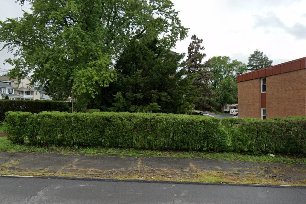 Milton Eisner Yeshiva High School