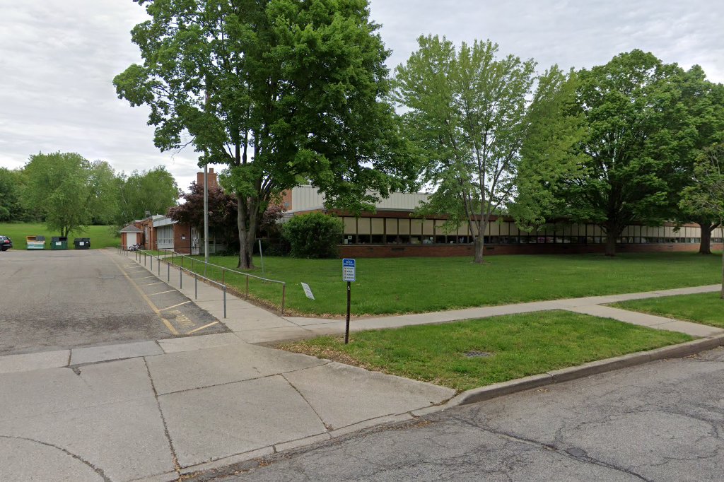 Longcoy Elementary School