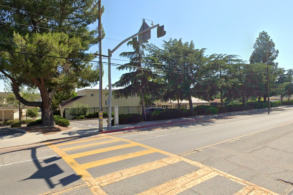 Daniel E. Lewis Middle School