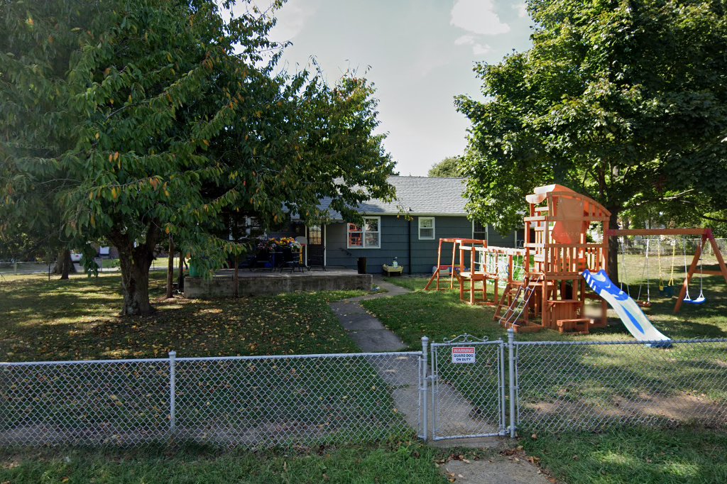 Devine Elementary School