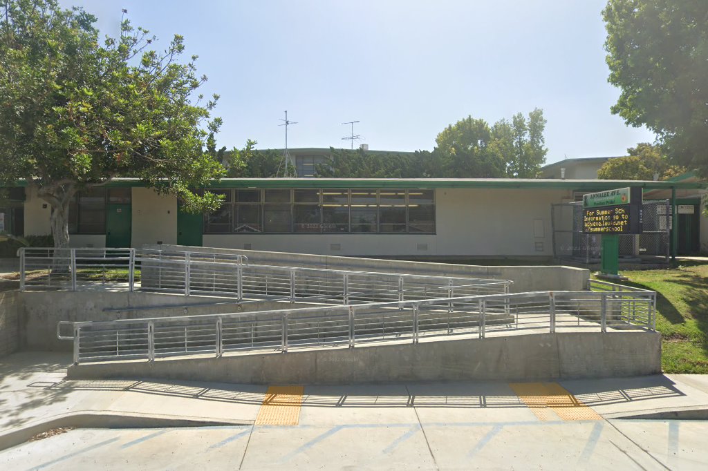 Annalee Elementary School