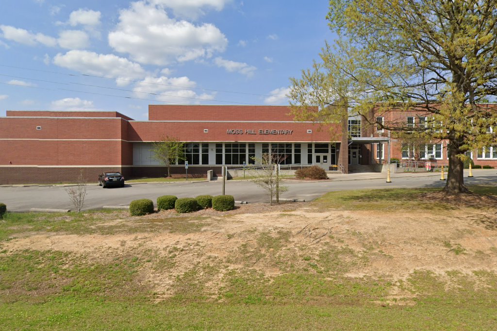 Moss Hill School