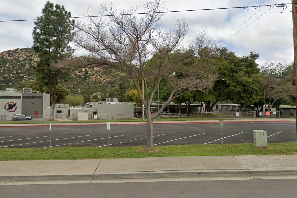Shadow Hills Elementary School