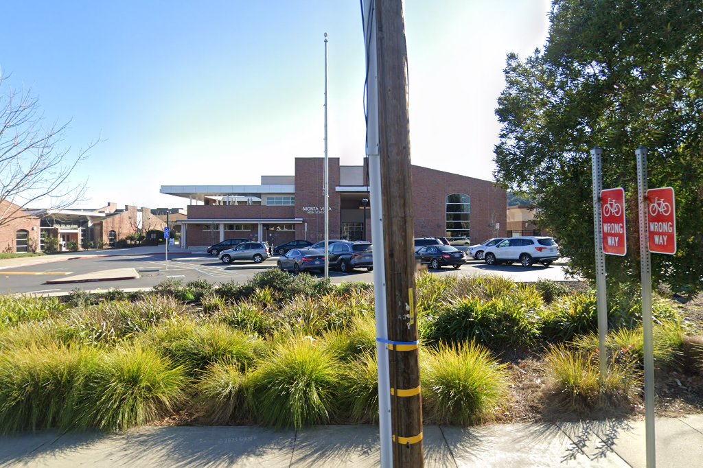 Monta Vista High School