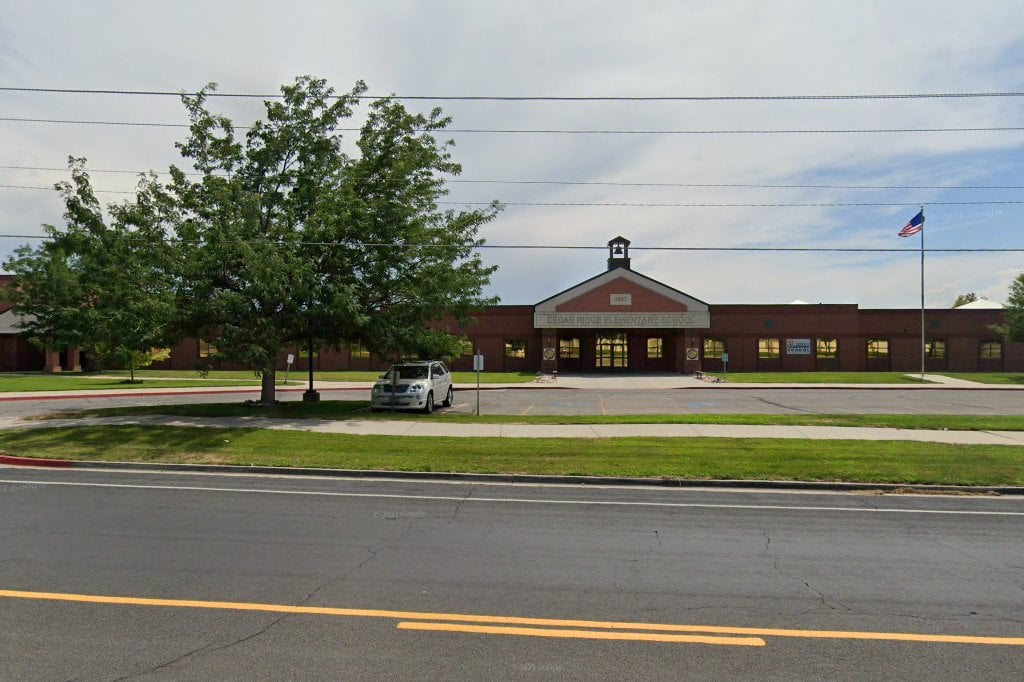 Cedar Ridge School