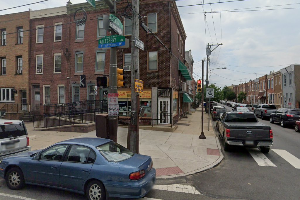 Philadelphia Pat's Auto Tags Messenger