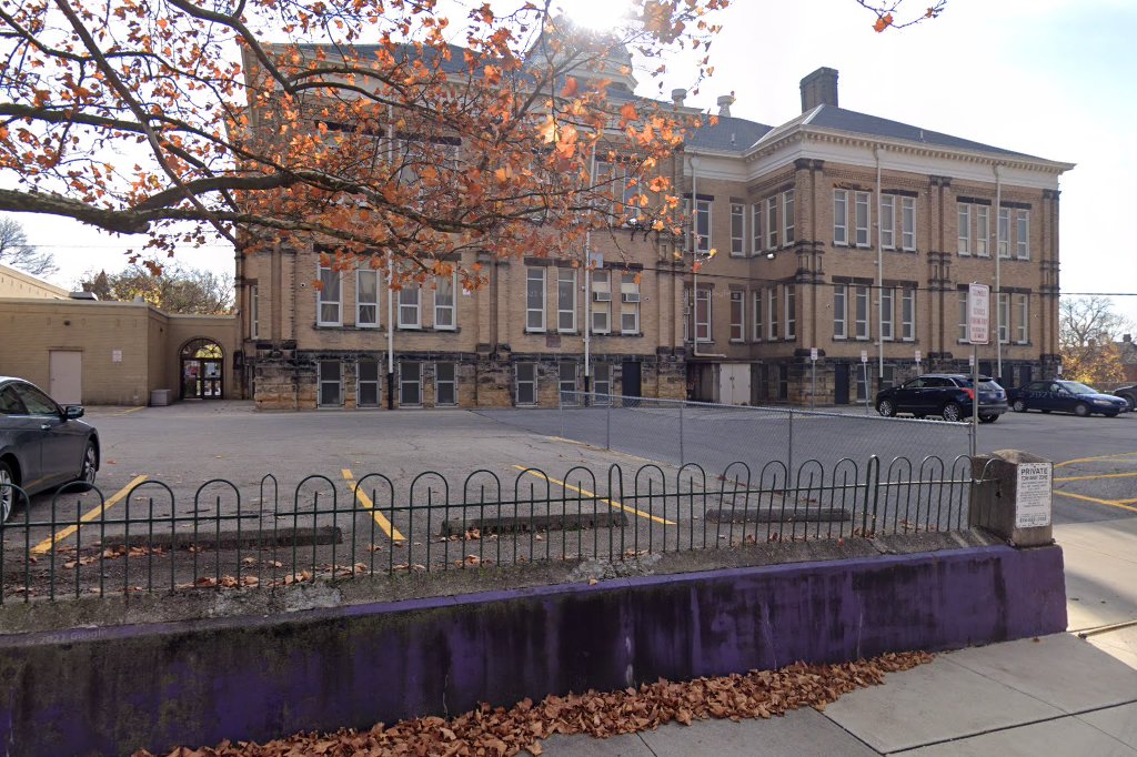 Clinton Elementary School