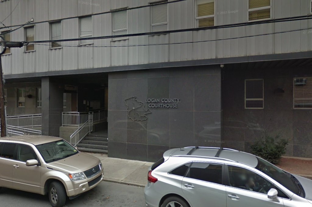 Logan Circuit Court