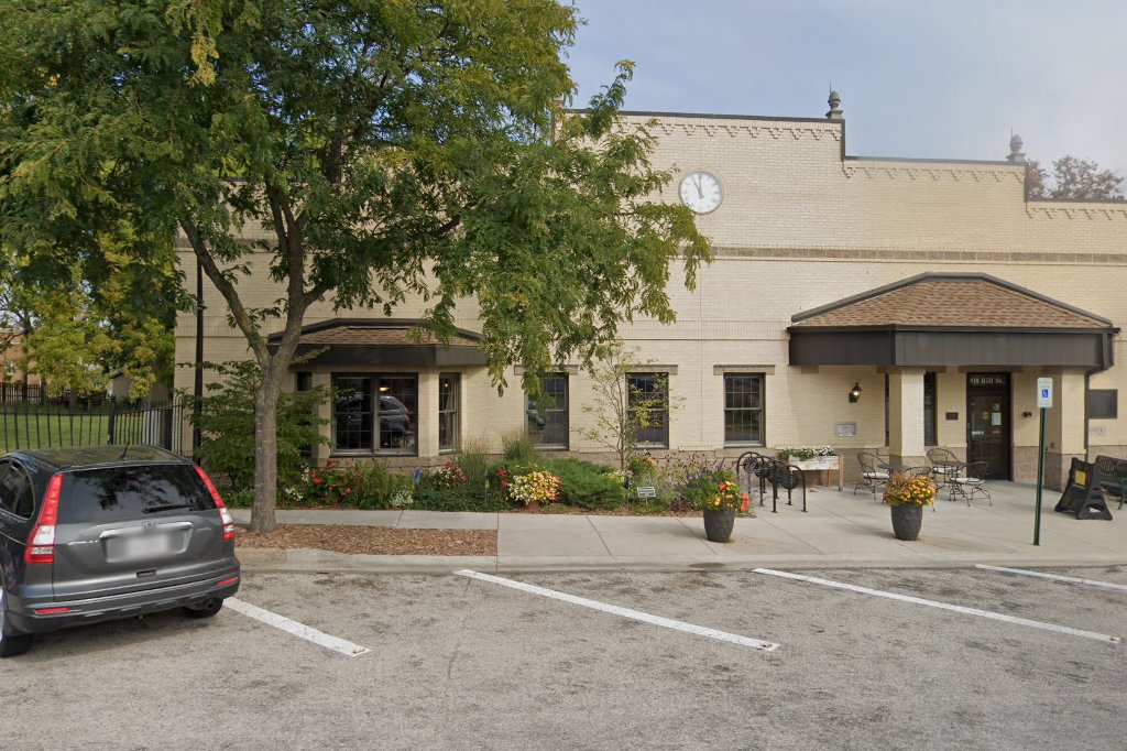 Green Lake Public Library