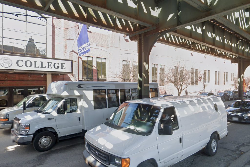 Monroe College