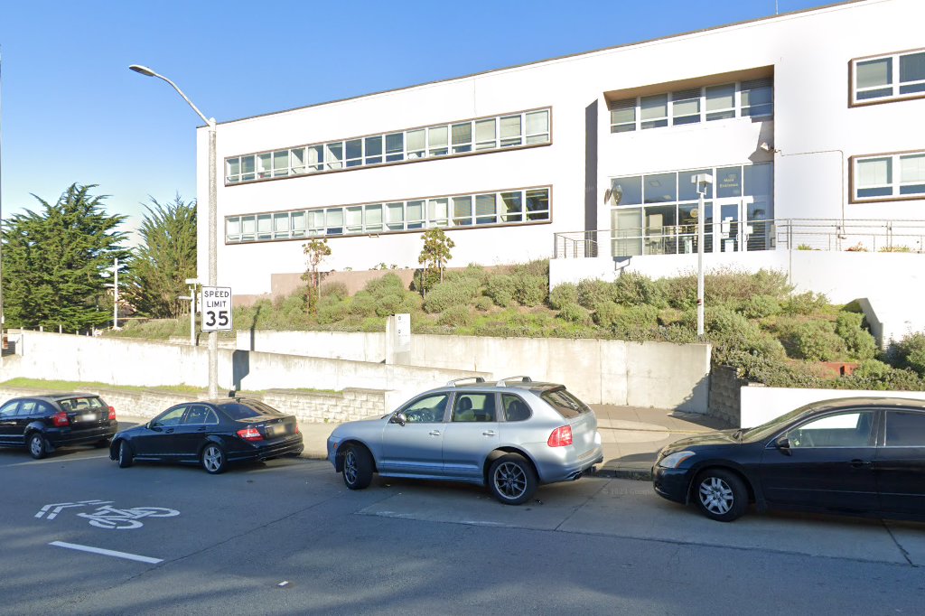 SF County Court Woodside Learning Center