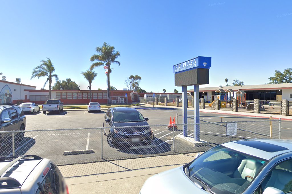Rio Plaza Elementary School