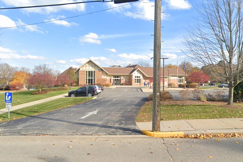 Pewaukee Public Library